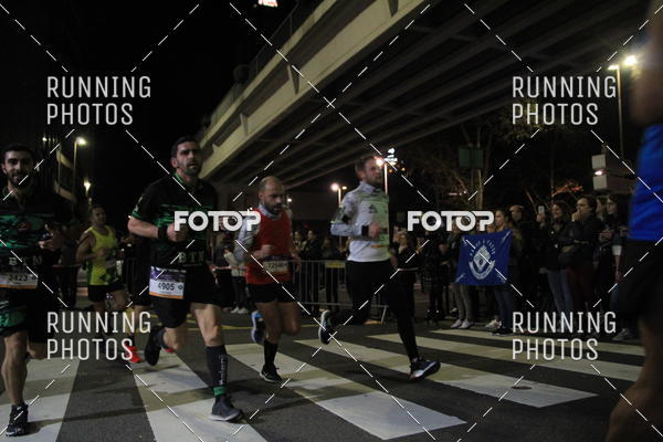 Buy your photos of the eventS�o Silvestre Porto 2019 on Fotop