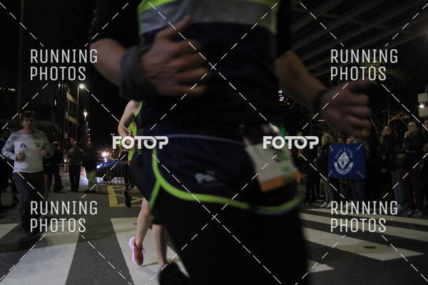 Buy your photos of the eventS�o Silvestre Porto 2019 on Fotop