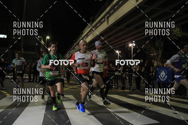Buy your photos of the eventS�o Silvestre Porto 2019 on Fotop