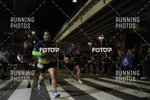 Buy your photos of the eventS�o Silvestre Porto 2019 on Fotop