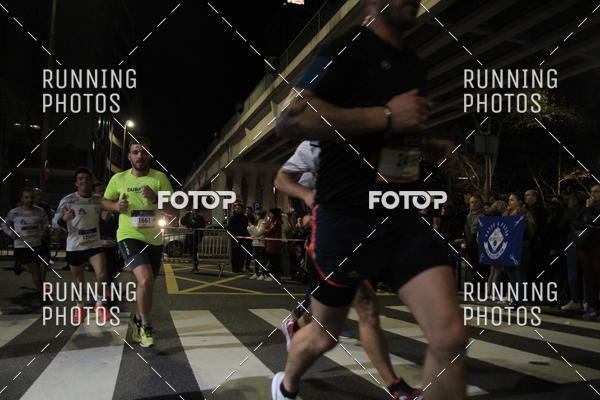 Buy your photos of the eventS�o Silvestre Porto 2019 on Fotop