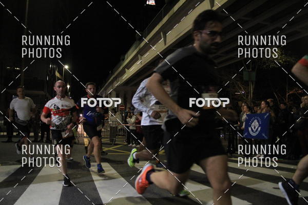Buy your photos of the eventS�o Silvestre Porto 2019 on Fotop
