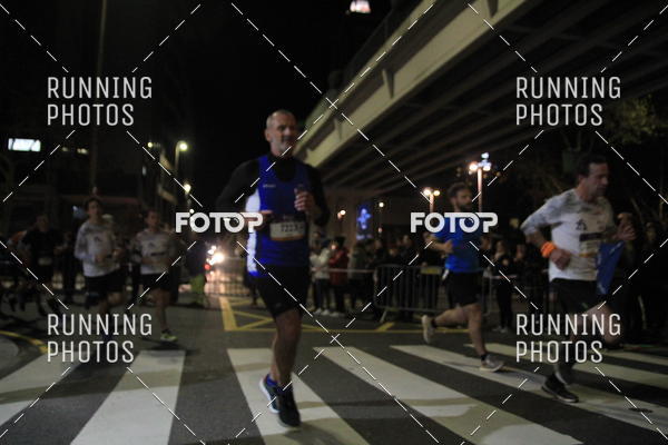 Buy your photos of the eventS�o Silvestre Porto 2019 on Fotop