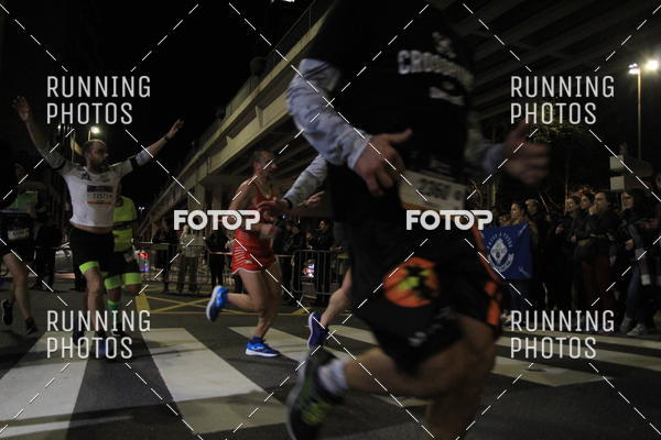 Buy your photos of the eventS�o Silvestre Porto 2019 on Fotop