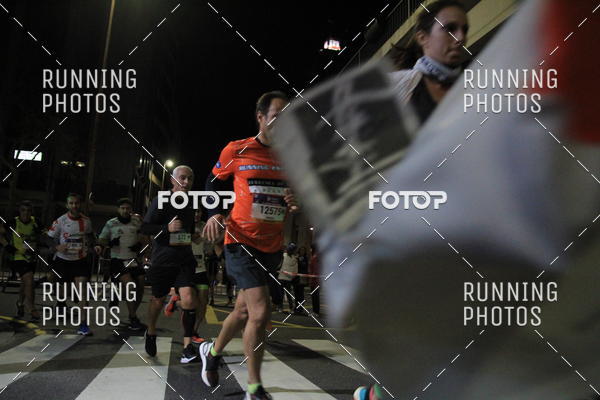Buy your photos of the eventS�o Silvestre Porto 2019 on Fotop