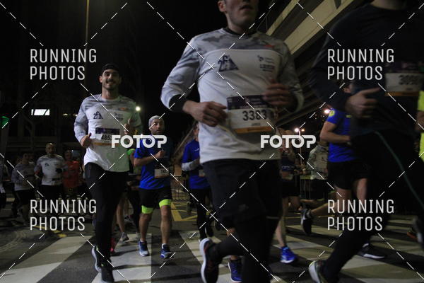 Buy your photos of the eventS�o Silvestre Porto 2019 on Fotop