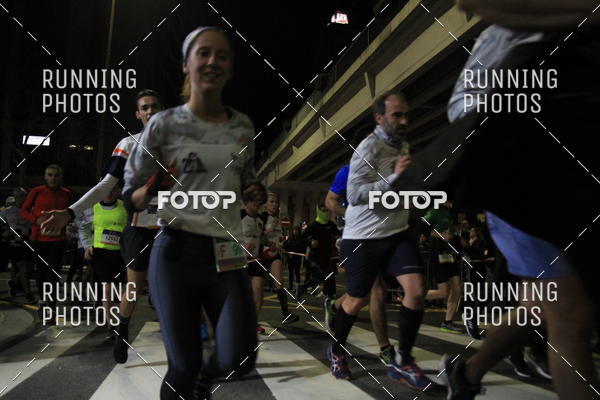 Buy your photos of the eventS�o Silvestre Porto 2019 on Fotop