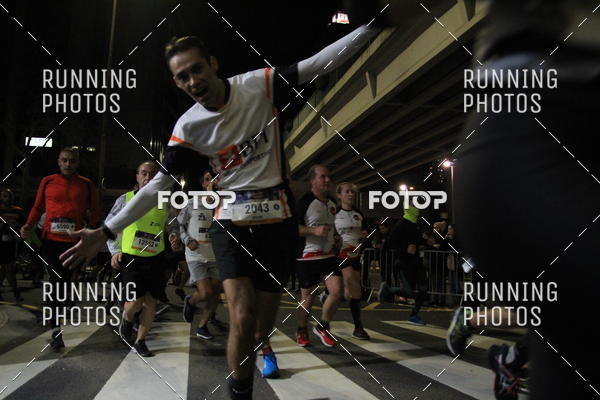 Buy your photos of the eventS�o Silvestre Porto 2019 on Fotop