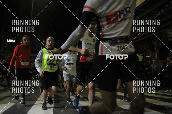 Buy your photos of the eventS�o Silvestre Porto 2019 on Fotop