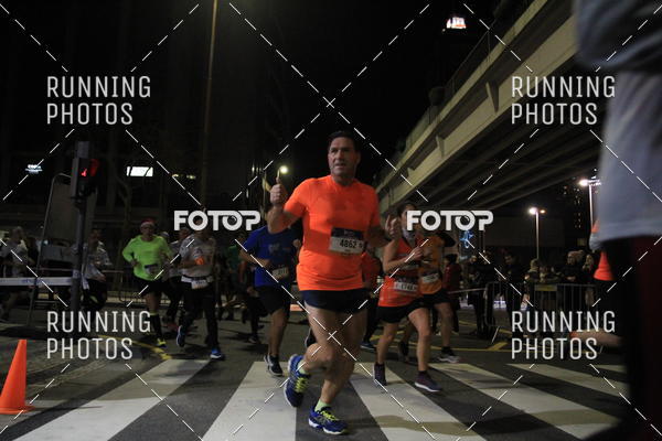 Buy your photos of the eventS�o Silvestre Porto 2019 on Fotop
