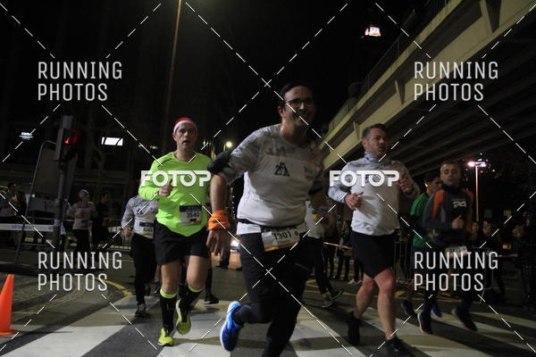 Buy your photos of the eventS�o Silvestre Porto 2019 on Fotop