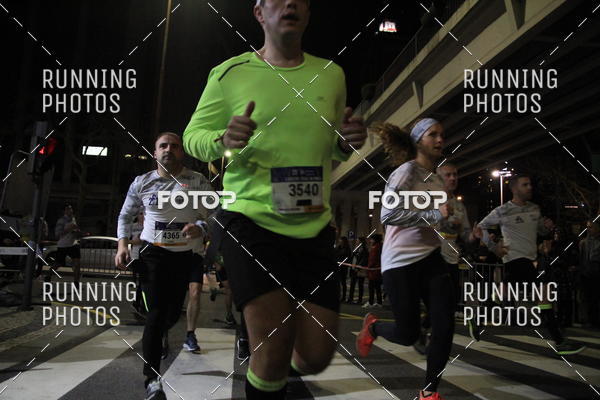 Buy your photos of the eventS�o Silvestre Porto 2019 on Fotop