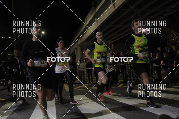 Buy your photos of the eventS�o Silvestre Porto 2019 on Fotop