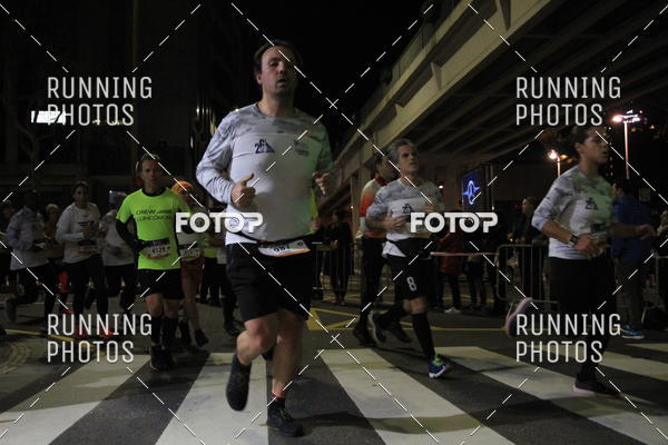 Buy your photos of the eventS�o Silvestre Porto 2019 on Fotop