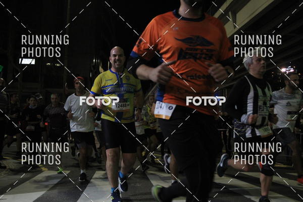 Buy your photos of the eventS�o Silvestre Porto 2019 on Fotop