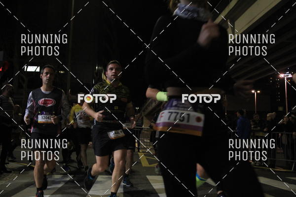 Buy your photos of the eventS�o Silvestre Porto 2019 on Fotop