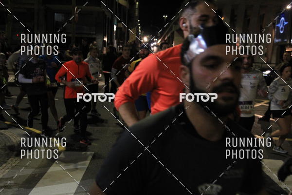 Buy your photos of the eventS�o Silvestre Porto 2019 on Fotop