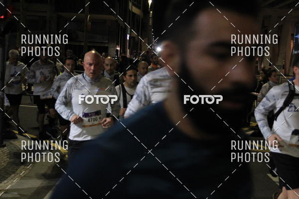 Buy your photos of the eventS�o Silvestre Porto 2019 on Fotop
