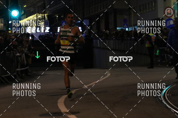 Buy your photos of the eventS�o Silvestre Porto 2019 on Fotop