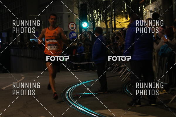 Buy your photos of the eventS�o Silvestre Porto 2019 on Fotop