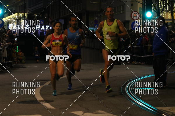 Compra tus fotos del eventoS�o Silvestre Porto 2019 En Fotop