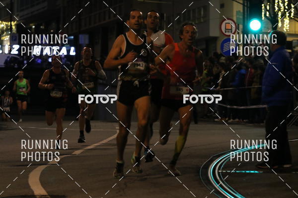 Compra tus fotos del eventoS�o Silvestre Porto 2019 En Fotop