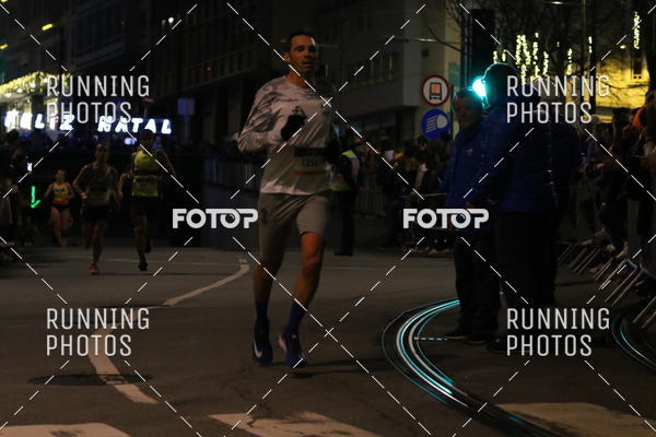 Compra tus fotos del eventoS�o Silvestre Porto 2019 En Fotop