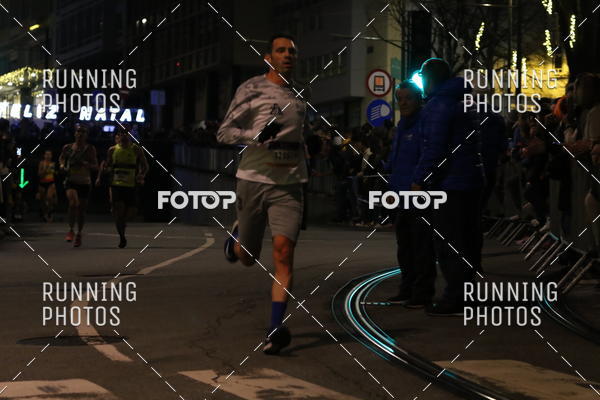 Buy your photos of the eventSo Silvestre Porto 2019 on Fotop