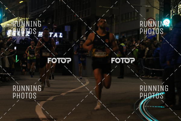 Buy your photos of the eventSo Silvestre Porto 2019 on Fotop