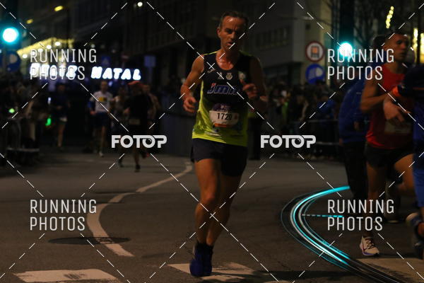Buy your photos of the eventSo Silvestre Porto 2019 on Fotop