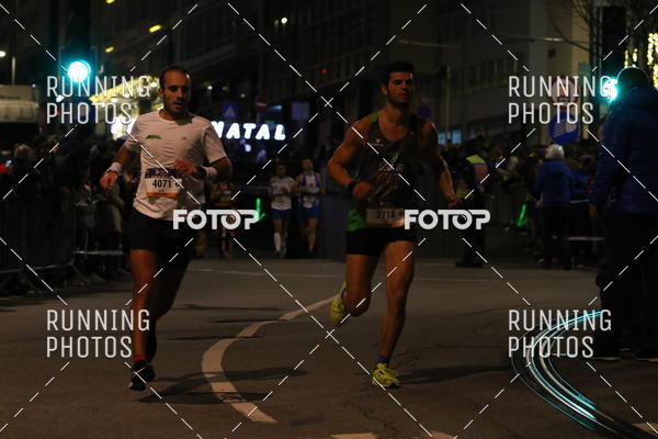 Buy your photos of the eventS�o Silvestre Porto 2019 on Fotop