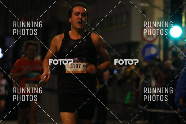 Buy your photos of the eventS�o Silvestre Porto 2019 on Fotop