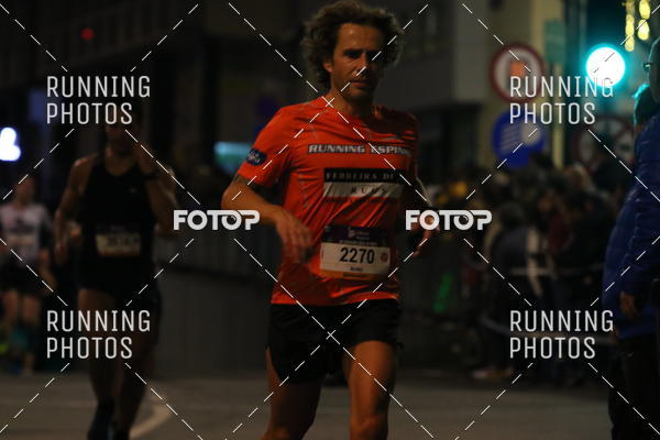 Buy your photos of the eventS�o Silvestre Porto 2019 on Fotop