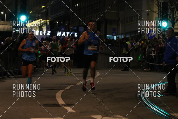 Buy your photos of the eventS�o Silvestre Porto 2019 on Fotop