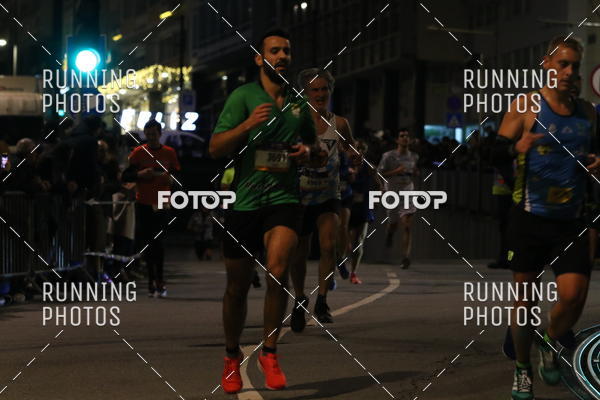Buy your photos of the eventS�o Silvestre Porto 2019 on Fotop