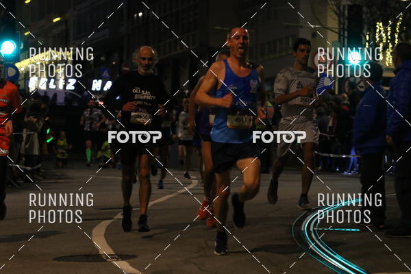Buy your photos of the eventS�o Silvestre Porto 2019 on Fotop