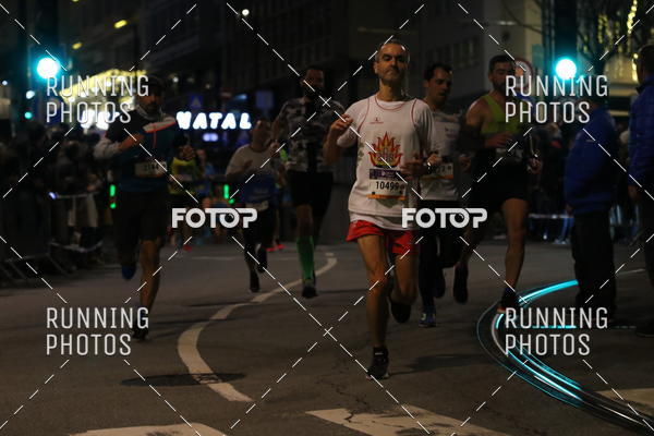 Buy your photos of the eventS�o Silvestre Porto 2019 on Fotop
