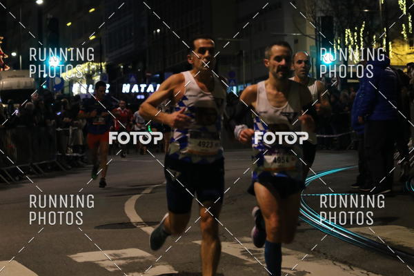 Buy your photos of the eventS�o Silvestre Porto 2019 on Fotop