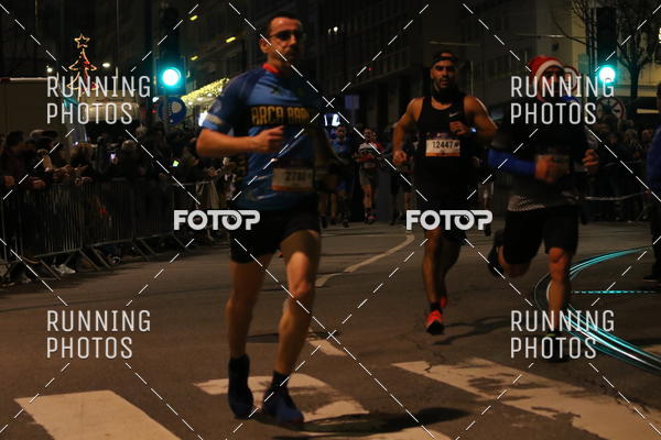 Buy your photos of the eventS�o Silvestre Porto 2019 on Fotop