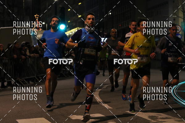 Buy your photos of the eventS�o Silvestre Porto 2019 on Fotop