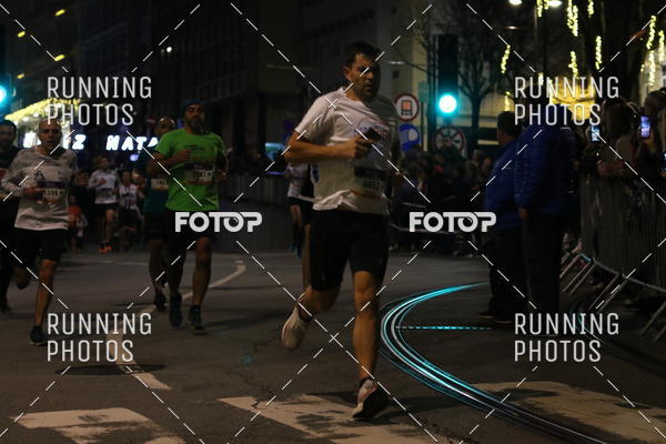 Buy your photos of the eventS�o Silvestre Porto 2019 on Fotop