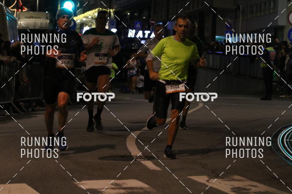 Buy your photos of the eventS�o Silvestre Porto 2019 on Fotop