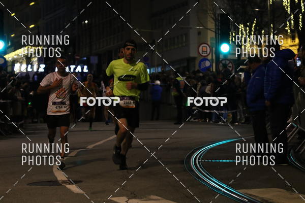 Buy your photos of the eventS�o Silvestre Porto 2019 on Fotop