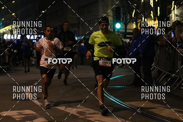 Buy your photos of the eventS�o Silvestre Porto 2019 on Fotop