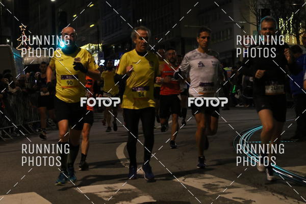 Buy your photos of the eventS�o Silvestre Porto 2019 on Fotop