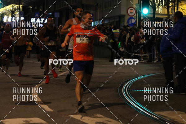Buy your photos of the eventS�o Silvestre Porto 2019 on Fotop