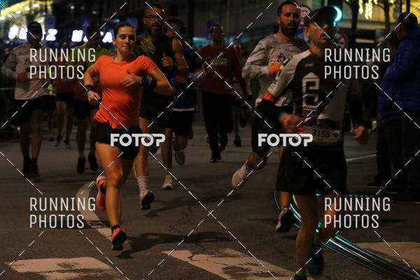 Buy your photos of the eventS�o Silvestre Porto 2019 on Fotop
