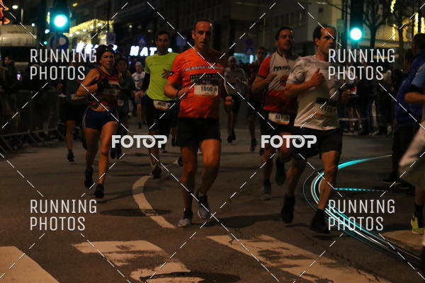 Buy your photos of the eventS�o Silvestre Porto 2019 on Fotop