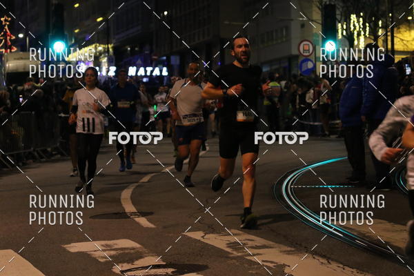 Buy your photos of the eventSo Silvestre Porto 2019 on Fotop