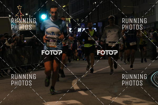 Buy your photos of the eventS�o Silvestre Porto 2019 on Fotop